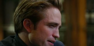 Pattinson: “Batman’s Not a Superhero”
