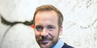 Peter Sarsgaard Joins the Cast of THE BATMAN, Apparently