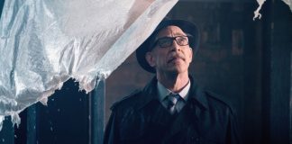 J.K. Simmons in Talks to Play Commissioner Gordon in BATGIRL