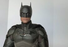 Hot Toys’ THE BATMAN: Batman & Batsignal Unboxing & Review
