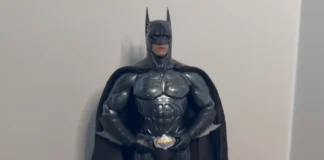 Hot Toys BATMAN FOREVER Sonar Suit Unboxing/Review