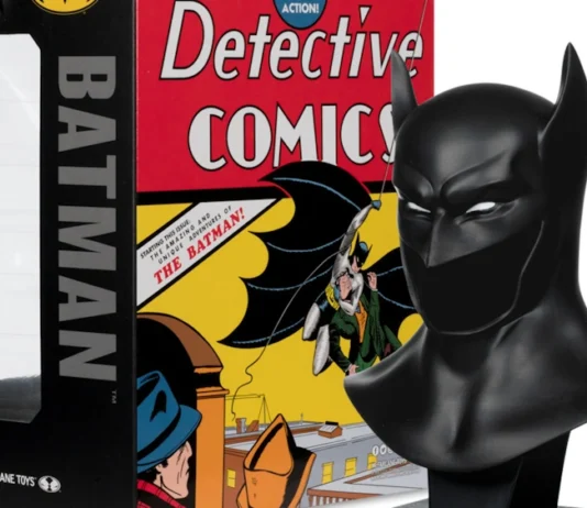A BOF GIVEAWAY | McFarlane Batman DETECTIVE COMICS #27 Cowl Replica