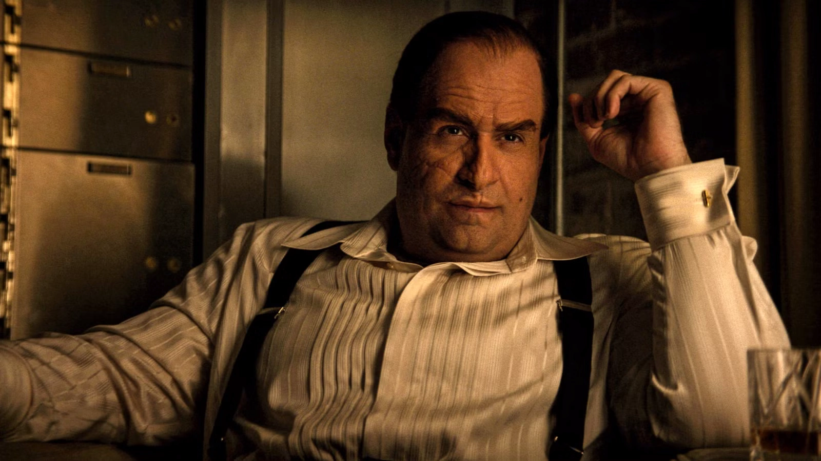 the-penguin-colin-farrell-2